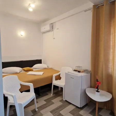 לינה וארוחת בוקר Sweet Desire ואמה וקה