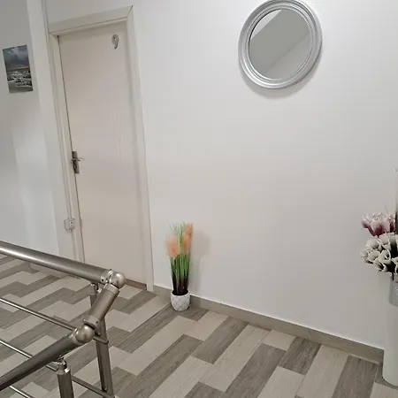 ベッド・アンド・ブレックファスト Sweet Desire 3*